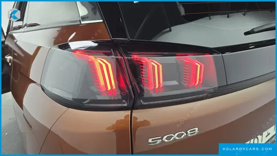 PEUGEOT 5008 1.5 BLUEHDI GT