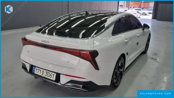 KIA K5 SIGNATURE