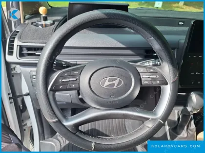 HYUNDAI STARIA HEV 1.6 CARGO 3-SEATER
