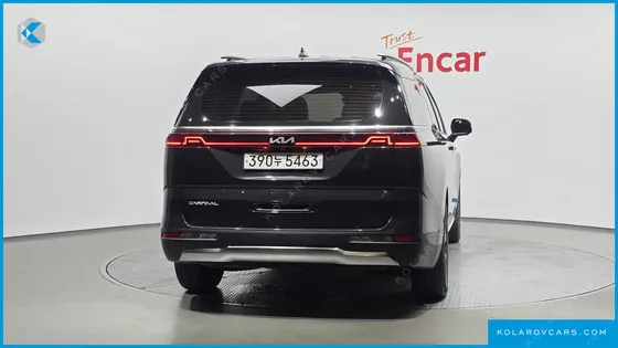 KIA CARNIVAL 9-SEATER SIGNATURE