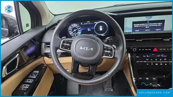 KIA CARNIVAL 9-SEATER SIGNATURE