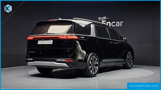 KIA CARNIVAL 9-SEATER PRESTIGE