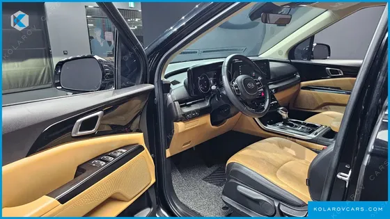 KIA CARNIVAL 9-SEATER PRESTIGE