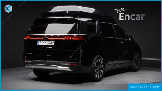 KIA CARNIVAL 9-SEATER NOBLESSE