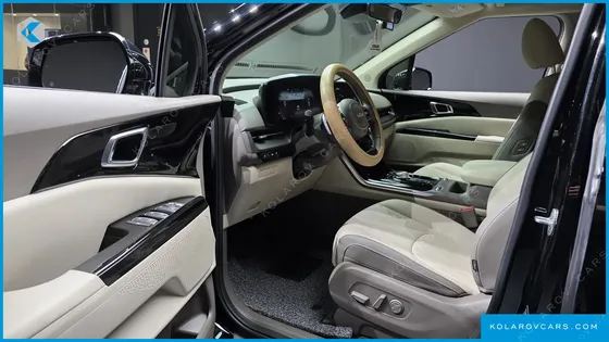 KIA CARNIVAL 9-SEATER NOBLESSE