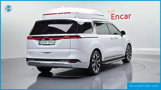 KIA CARNIVAL GASOLINE 7-SEATER HI-LIMOUSINE