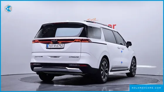 KIA CARNIVAL 7-SEATER NOBLESSE
