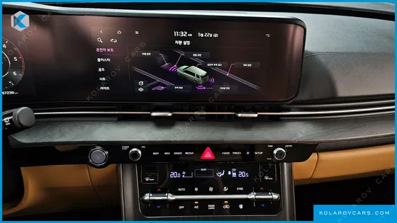 KIA CARNIVAL 7-SEATER NOBLESSE