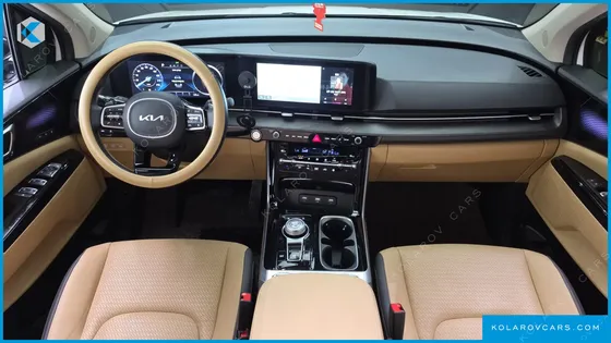 KIA CARNIVAL GASOLINE 9-SEATER SIGNATURE