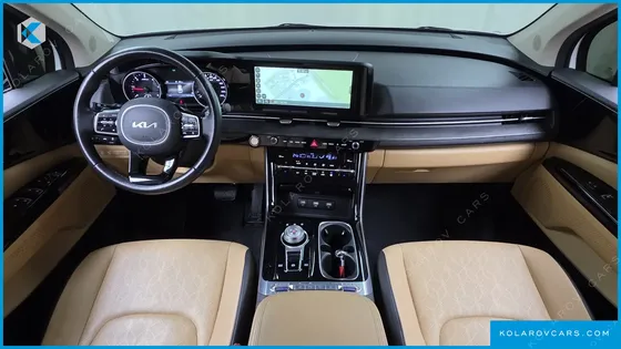 KIA CARNIVAL 9-SEATER NOBLESSE