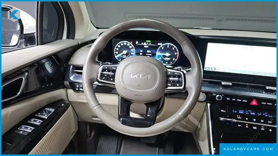 KIA CARNIVAL 9-SEATER HI-LIMOUSINE