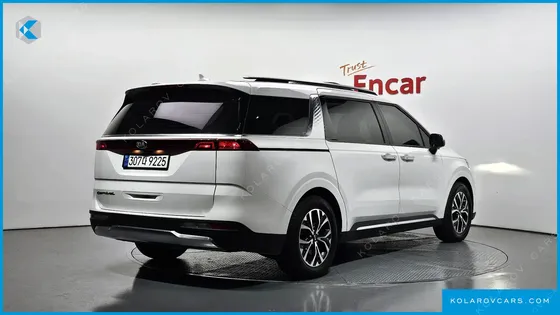 KIA CARNIVAL 9-SEATER SIGNATURE