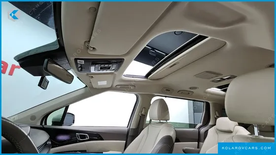 KIA CARNIVAL 9-SEATER SIGNATURE