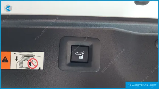 TOYOTA ALPHARD 2.5 HEV EXECUTIVE AWD
