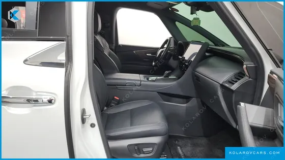 TOYOTA ALPHARD 2.5 HEV EXECUTIVE AWD