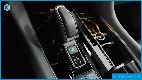 TOYOTA ALPHARD 2.5 HEV EXECUTIVE AWD