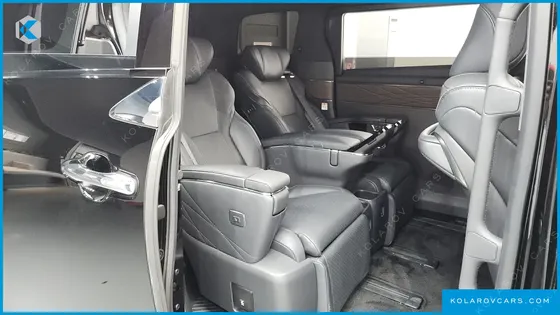 TOYOTA ALPHARD 2.5 HEV EXECUTIVE AWD