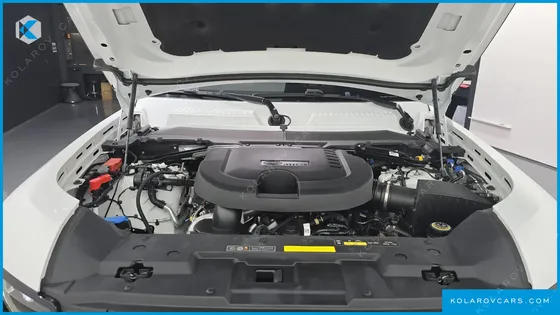 LAND ROVER DEFENDER 110 D300 X-DYNAMIC HSE