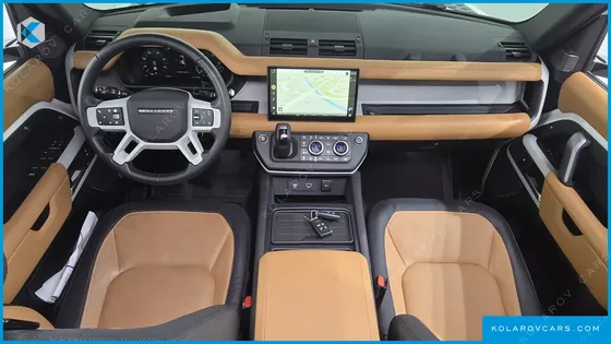 LAND ROVER DEFENDER 110 D300 X-DYNAMIC HSE
