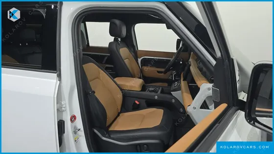 LAND ROVER DEFENDER 110 D300 X-DYNAMIC HSE