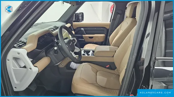LAND ROVER DEFENDER 110 D300 X-DYNAMIC HSE