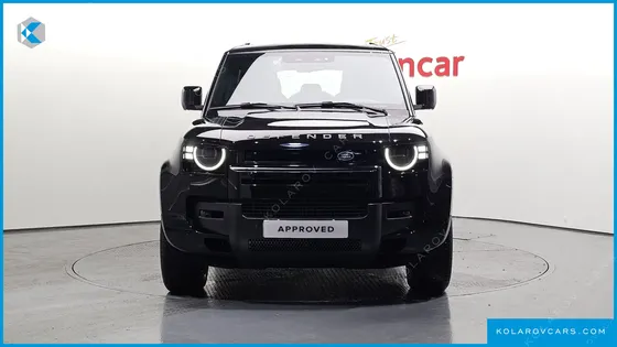 LAND ROVER DEFENDER 110 D300 X-DYNAMIC HSE
