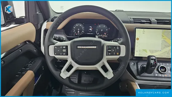 LAND ROVER DEFENDER 110 D300 X-DYNAMIC HSE