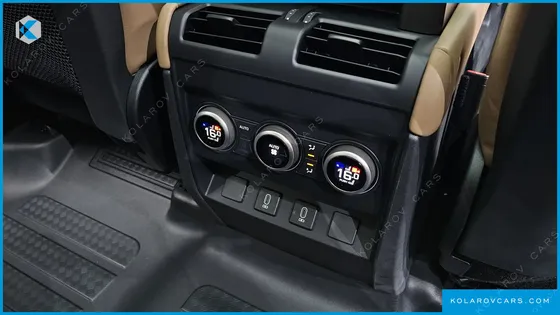 LAND ROVER DEFENDER 110 D300 X-DYNAMIC HSE