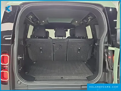 LAND ROVER DEFENDER 110 D300 75TH EDITION