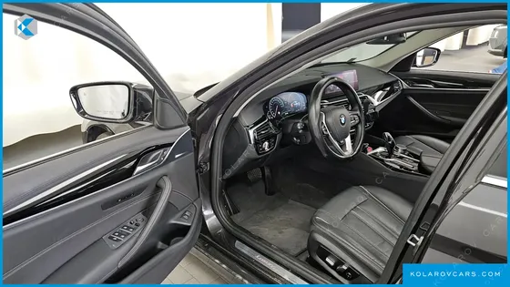 BMW 5 SERIES 520I LUXURY