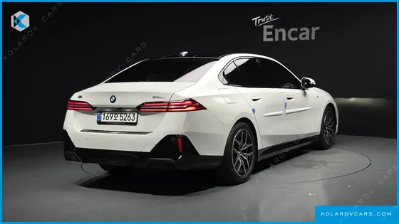 BMW 5 SERIES 520I M SPORT