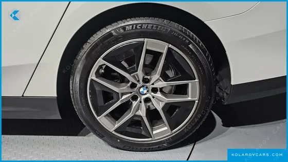 BMW 5 SERIES 520I