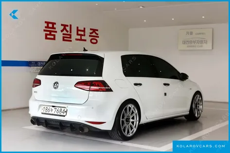 VOLKSWAGEN GOLF 2.0 GTI