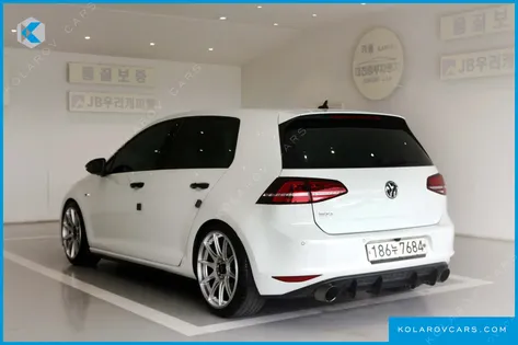 VOLKSWAGEN GOLF 2.0 GTI