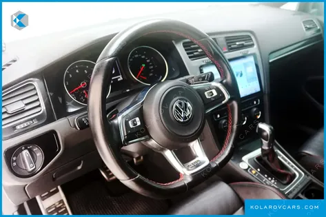 VOLKSWAGEN GOLF 2.0 GTI