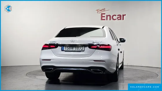 MERCEDES E-CLASS E220D 4MATIC AMG LINE