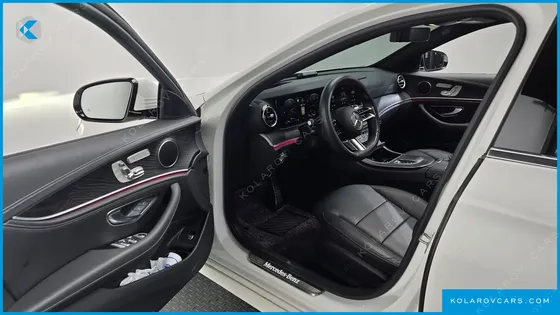 MERCEDES E-CLASS E220D 4MATIC AMG LINE