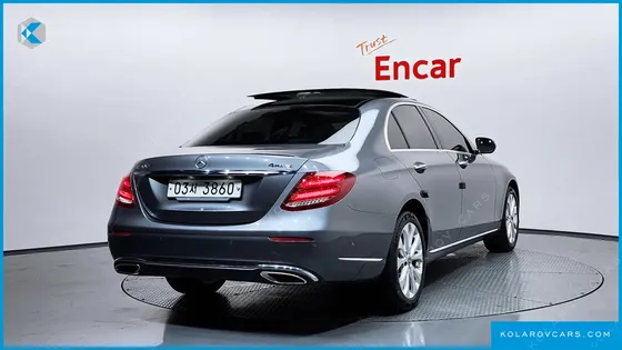 MERCEDES E-CLASS E300 4MATIC EXCLUSIVE