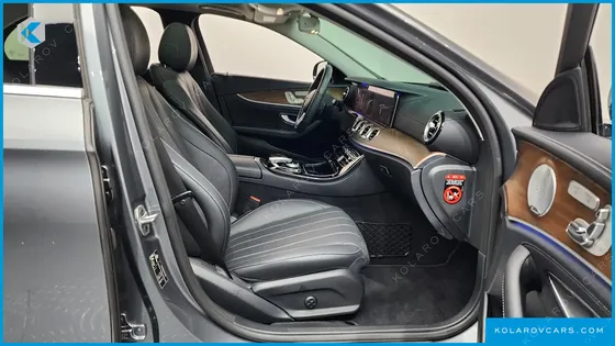 MERCEDES E-CLASS E300 4MATIC EXCLUSIVE