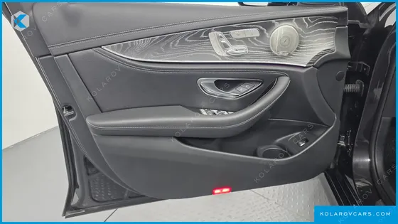 MERCEDES E-CLASS E350 4MATIC AMG LINE