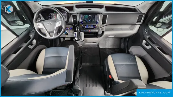 HYUNDAI SOLATI 15-SEATER