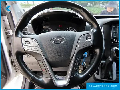 HYUNDAI SOLATI 15-SEATER