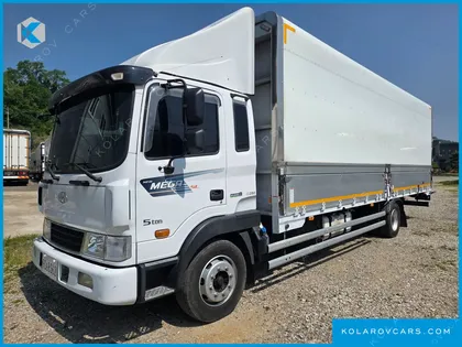 HYUNDAI MEGA TRUCK GOLD