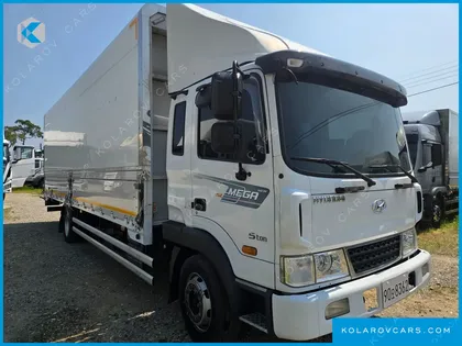 HYUNDAI MEGA TRUCK GOLD