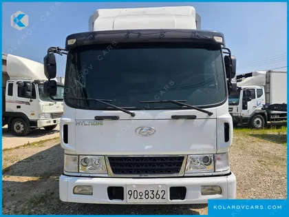 HYUNDAI MEGA TRUCK GOLD