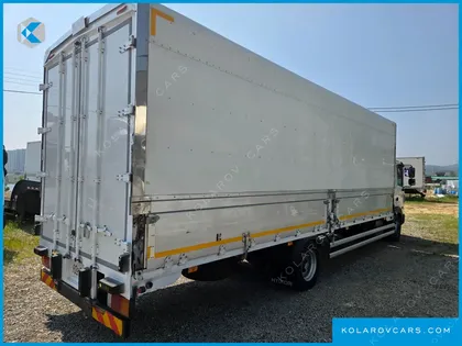 HYUNDAI MEGA TRUCK GOLD