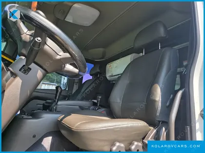 HYUNDAI MEGA TRUCK GOLD