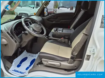 HYUNDAI PORTER II SUPER CABIN LPG
