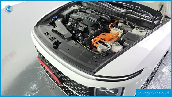HYUNDAI GRANDEUR PREMIUM