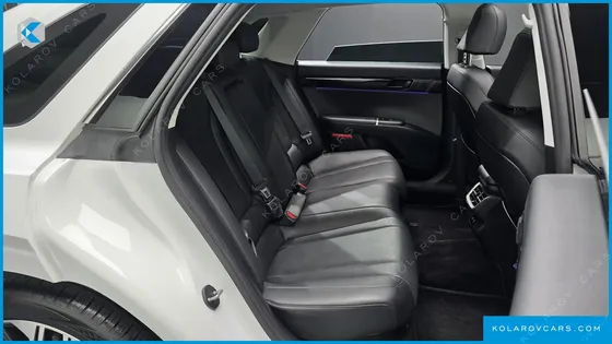 HYUNDAI GRANDEUR PREMIUM